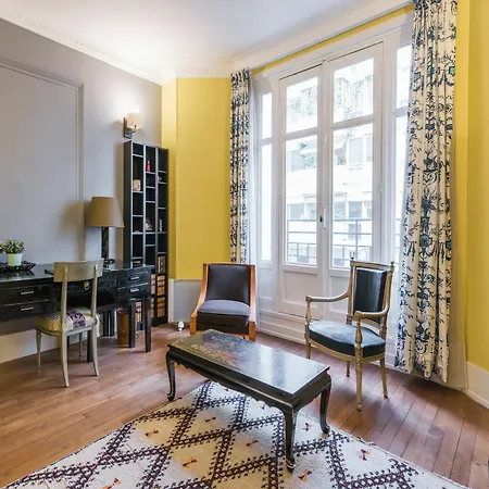 Sochic Haussmann Apartman