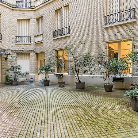 Sochic Haussmann Apartman Párizs